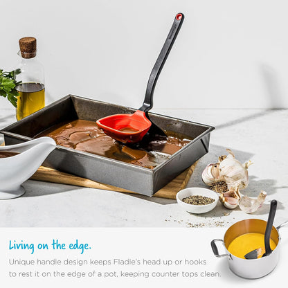 Foldable Silicone Soup Ladle with Measuring Marks, Pot-Edge Rest & Heat-Resistant Edge